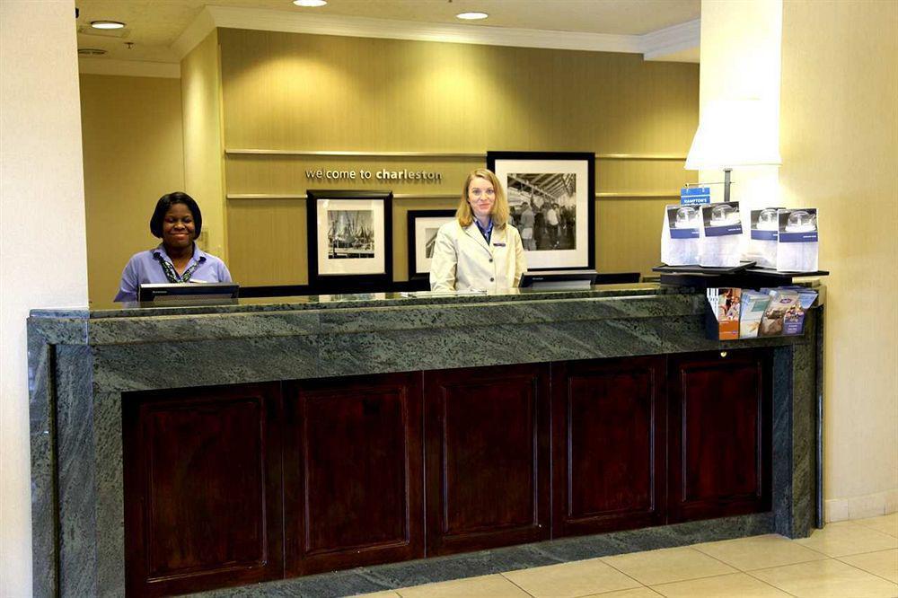 Hampton Inn Charleston North North Charleston Interior photo
