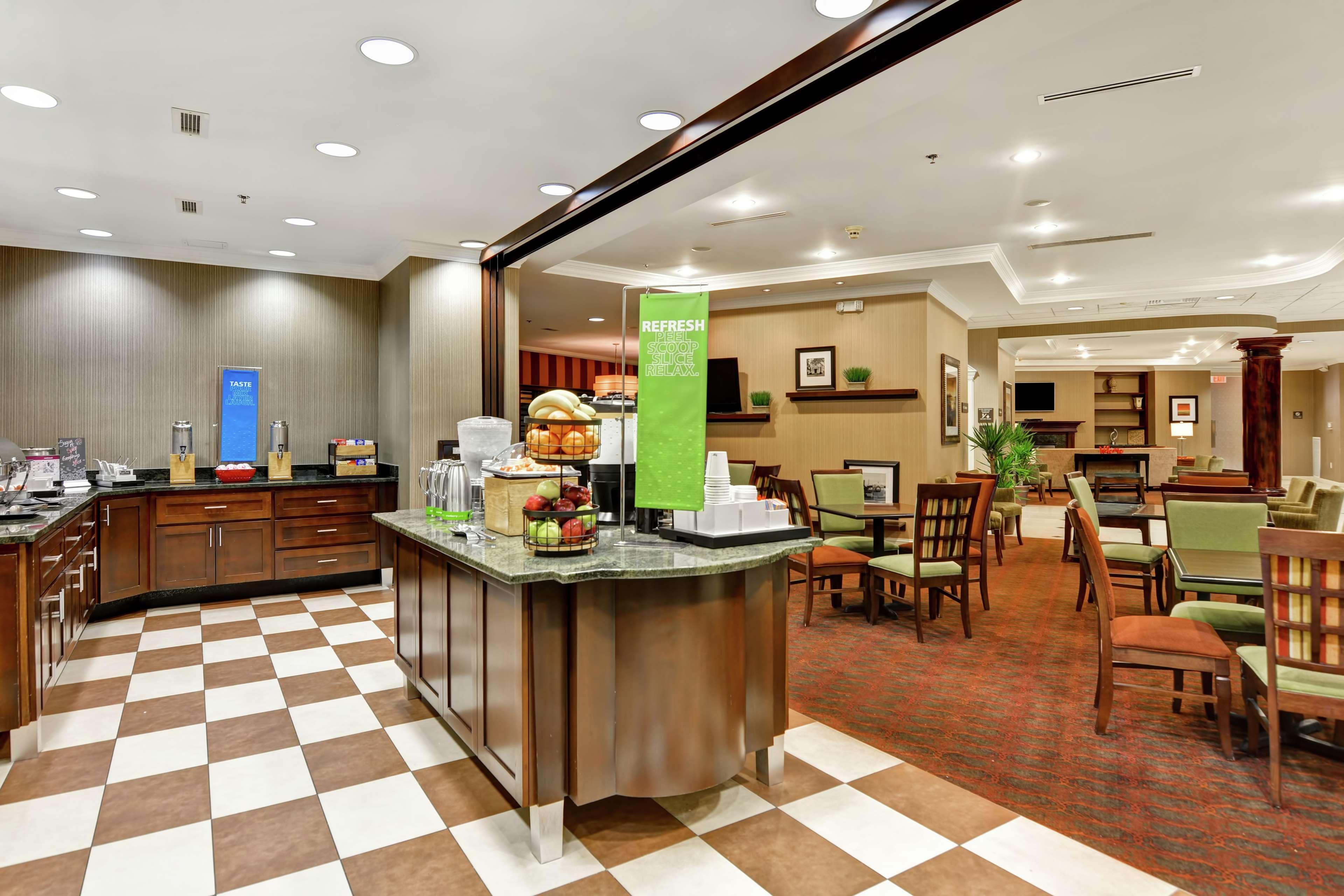 Hampton Inn Charleston North North Charleston Exterior photo