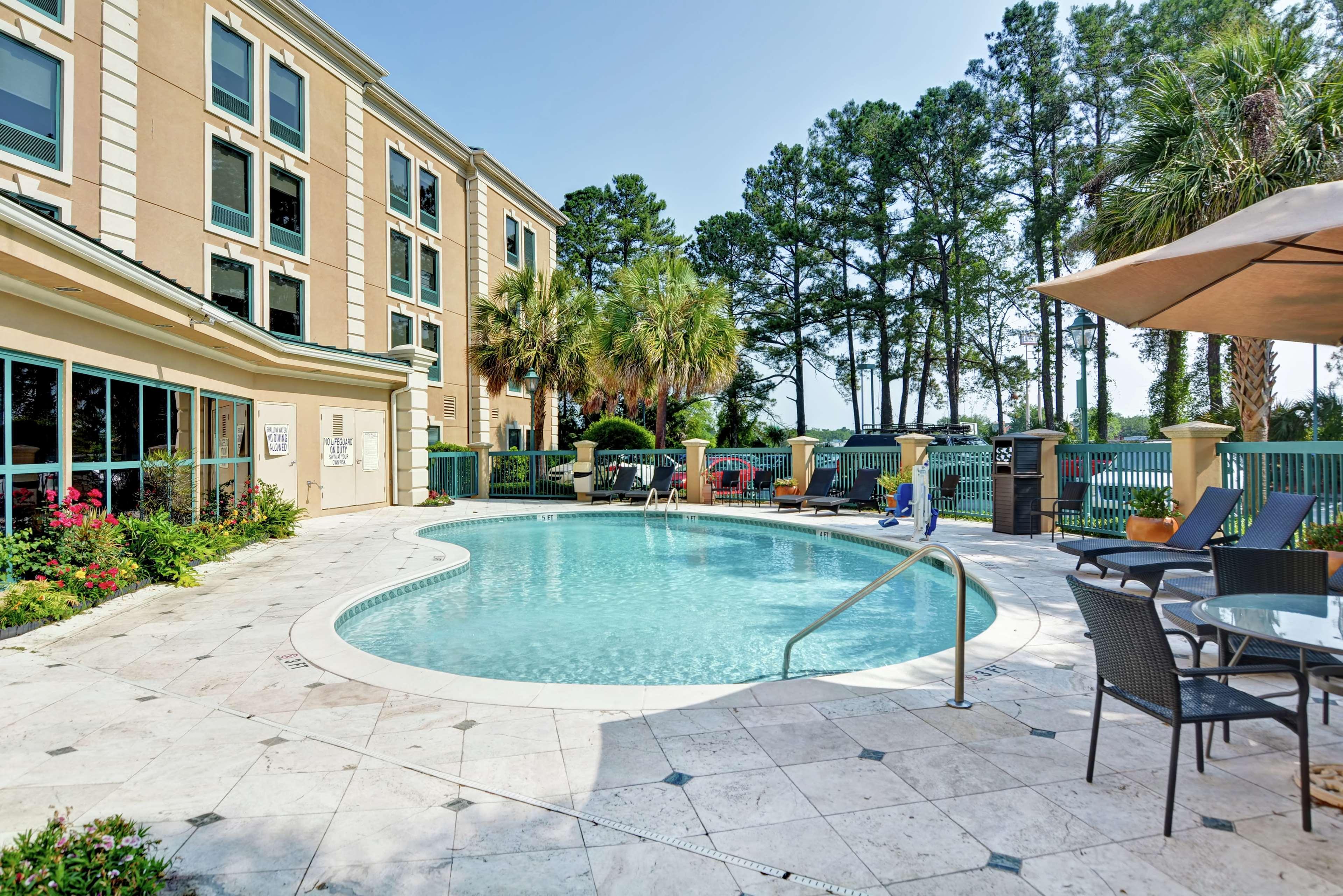 Hampton Inn Charleston North North Charleston Exterior photo