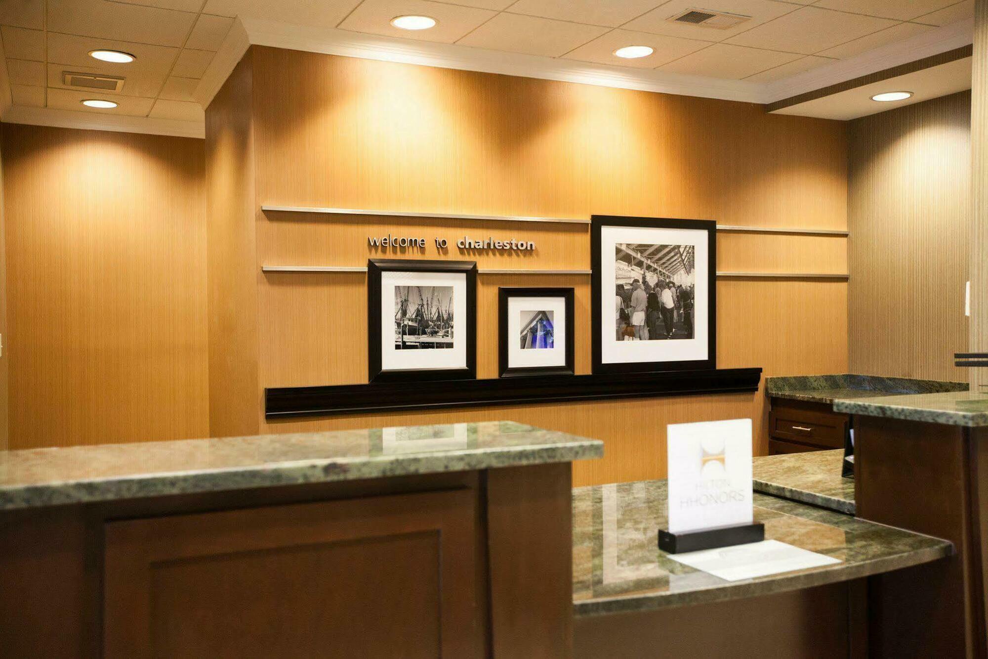 Hampton Inn Charleston North North Charleston Exterior photo